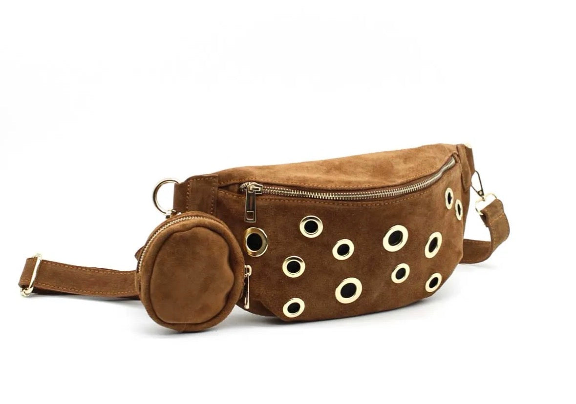 Sac banane en cuir avec oeillets dores et porte-monnaie assorti