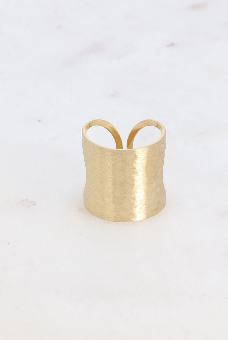 Bague Large Type Jonc Brossé Calie - Audace et Élégance - La boutique de Nannye