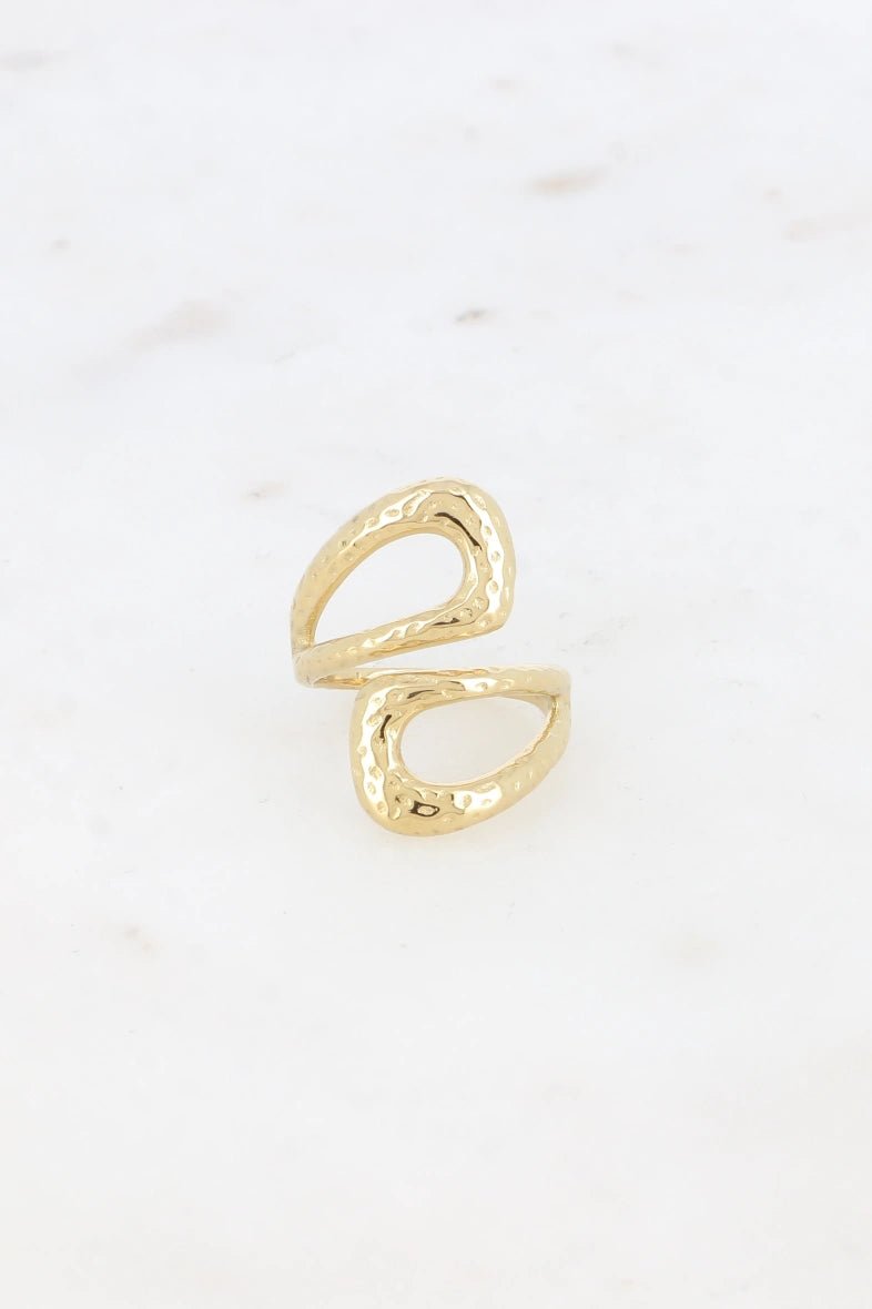 Bague ouverte Félia – Modernité et finesse martelée - La boutique de Nannye