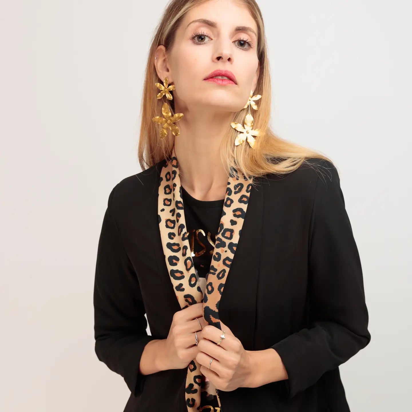 Blazer Smoking Élégant Léopard Kiss - La boutique de Nannye