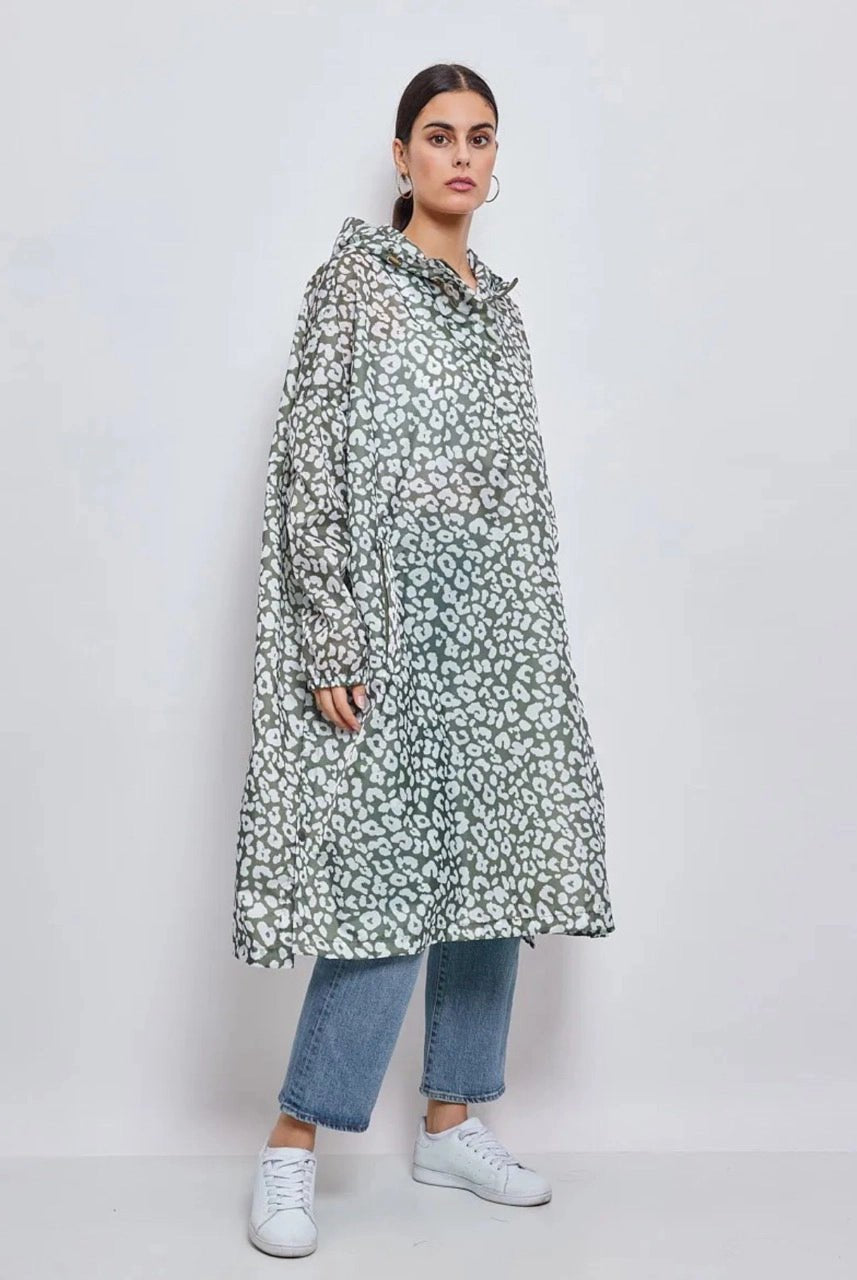 Cape imperméable Léo kaki - La boutique de Nannye