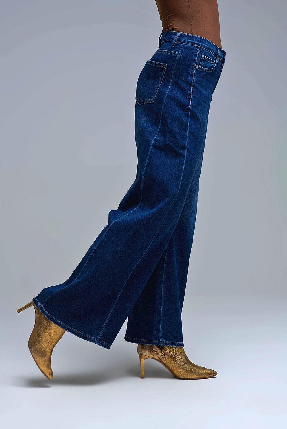 Q2 Jean à jambe extra-large délavé foncé