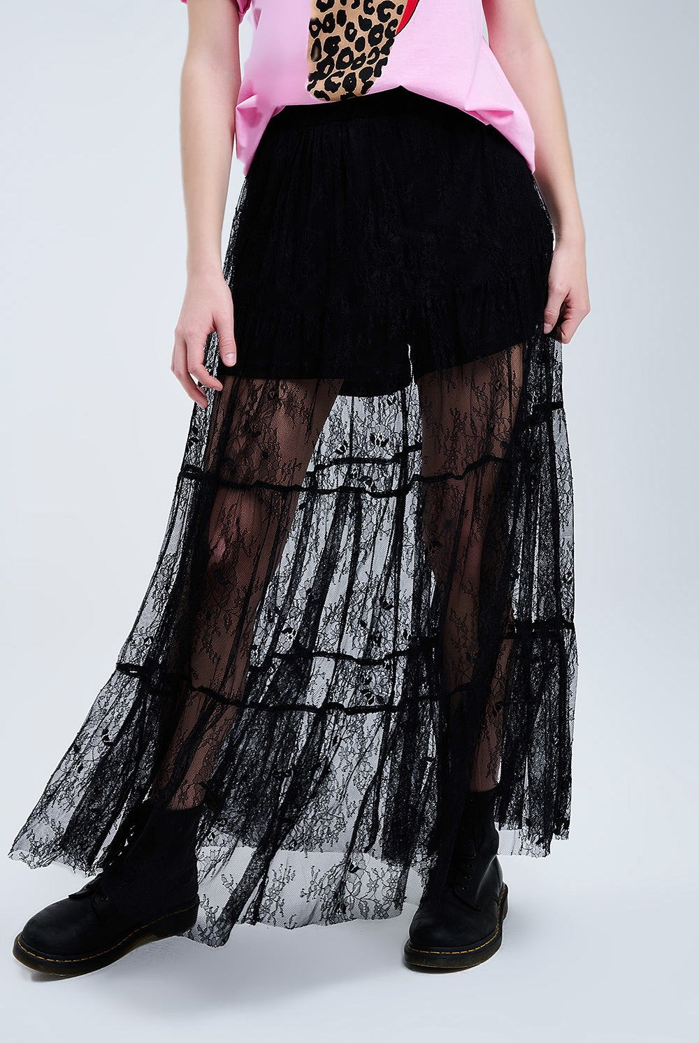 Q2 Jupe longue en dentelle noire à imprimé floral