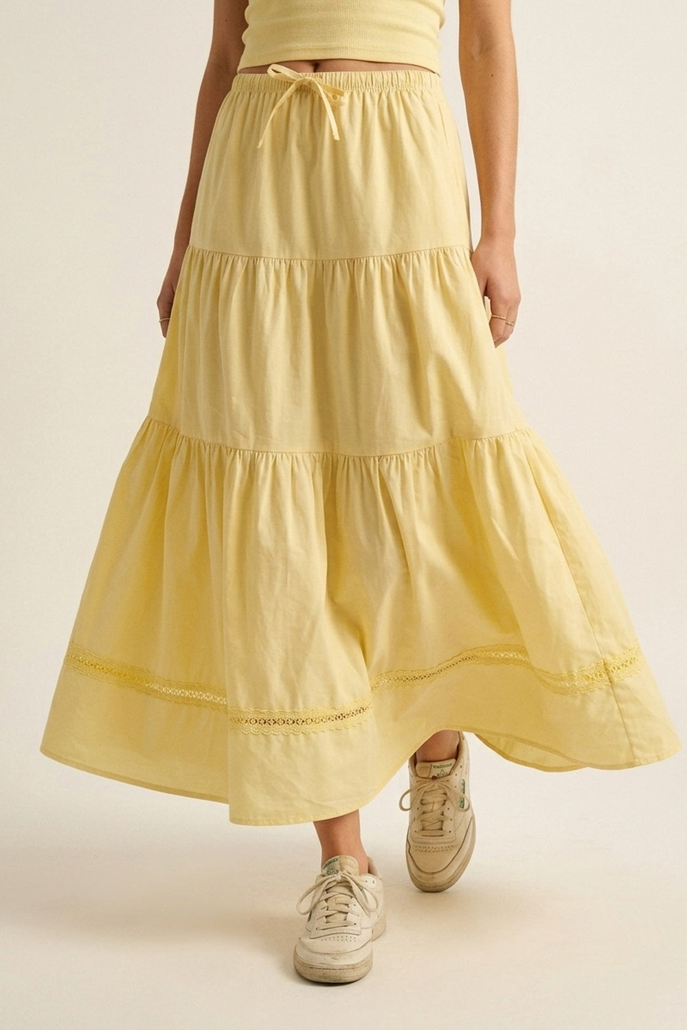 Q2 Jupe Maxi en Popeline Jaune avec Détail de Dentelle