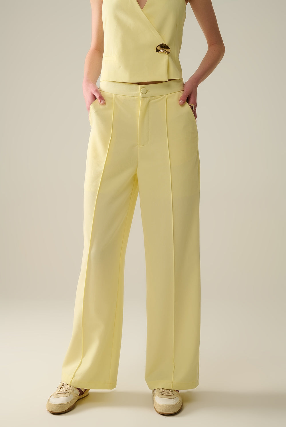 Q2 Pantalon large sur mesure en jaune