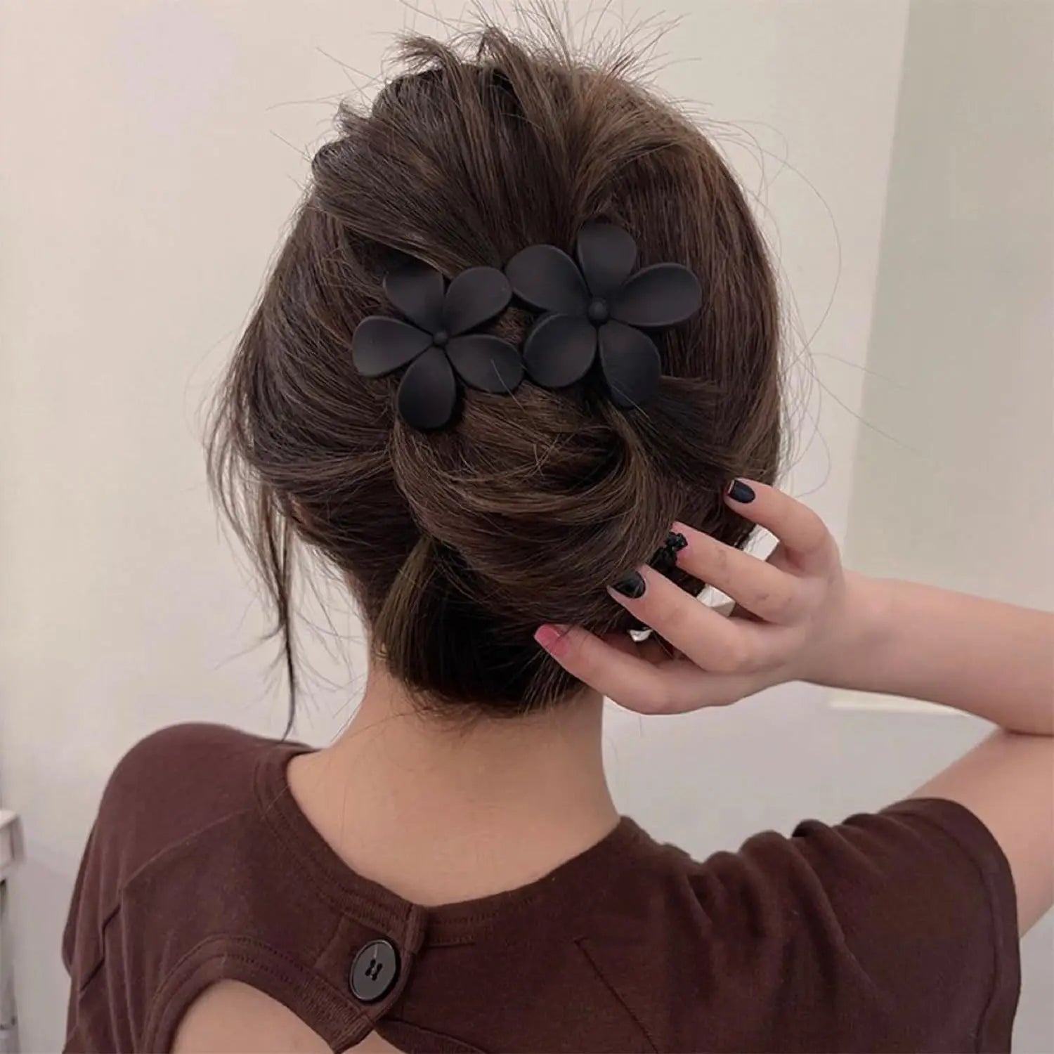 Pince à Cheveux Double Fleurs Façon Peigne – Élégance et Praticité au Quotidien - La boutique de Nannye