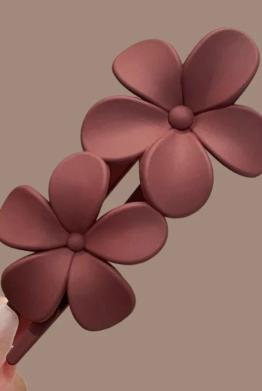 Pince à Cheveux Double Fleurs Façon Peigne – Élégance et Praticité au Quotidien - La boutique de Nannye