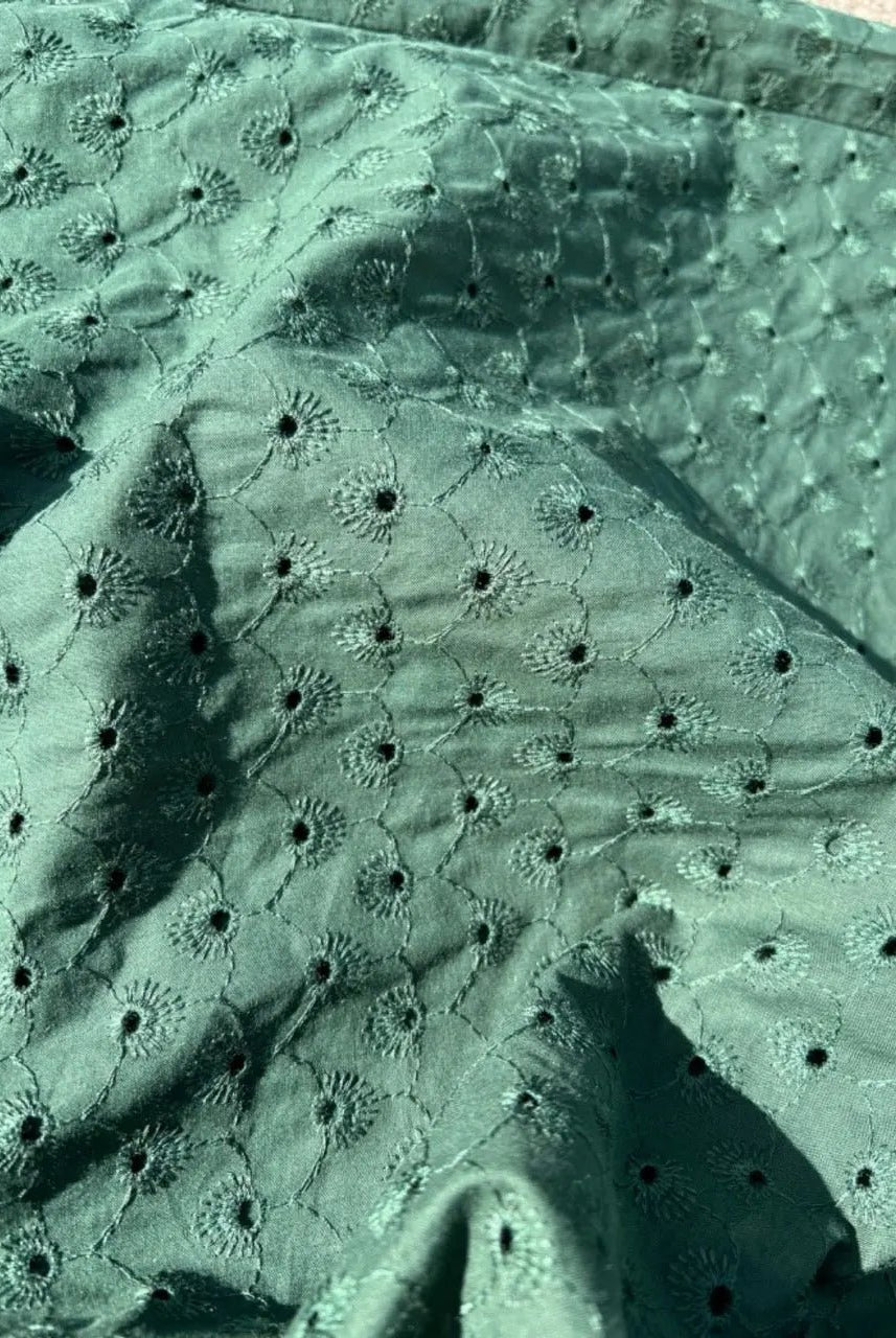 Robe dentelle verte - La boutique de Nannye