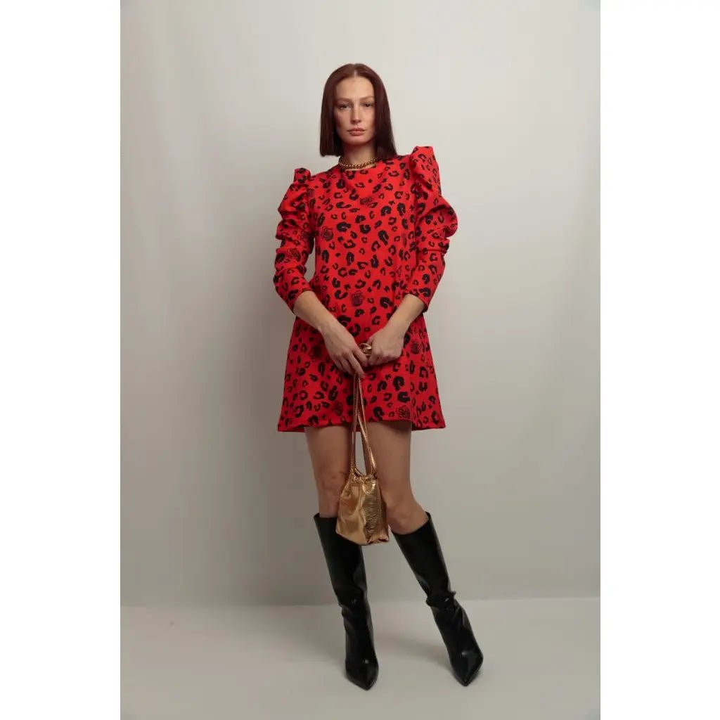 Robe Lupita Felino : Élégance intemporelle et confort incomparable - La boutique de Nannye