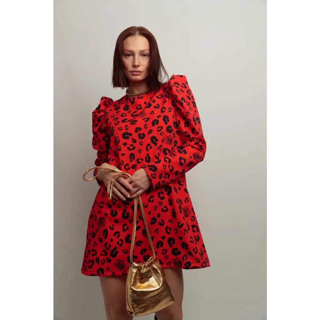 Robe Lupita Felino : Élégance intemporelle et confort incomparable - La boutique de Nannye