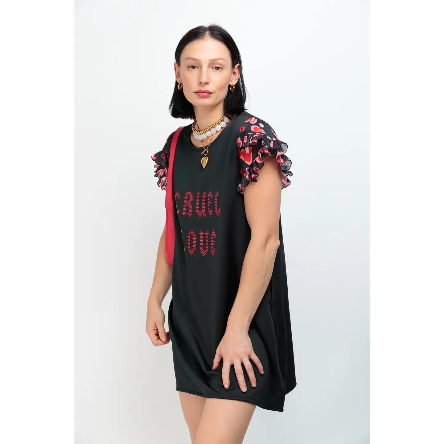 Robe Manches Tulipe "Cruel Love" : Féminité audacieuse et confort décontracté - La boutique de Nannye