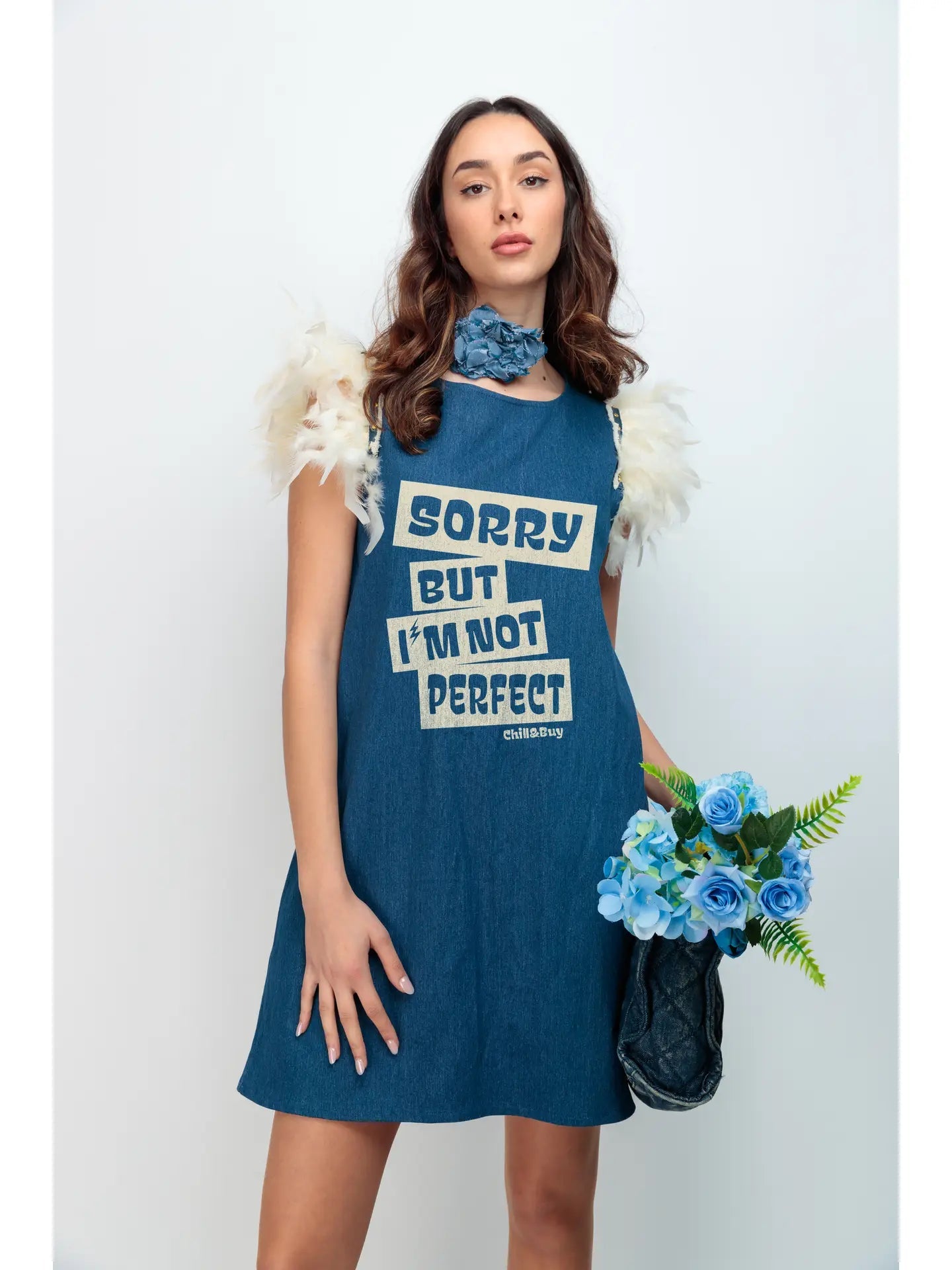 Robe "Plumas Perfect Denim" – Élégance Décontractée et Détails Soignés - La boutique de Nannye