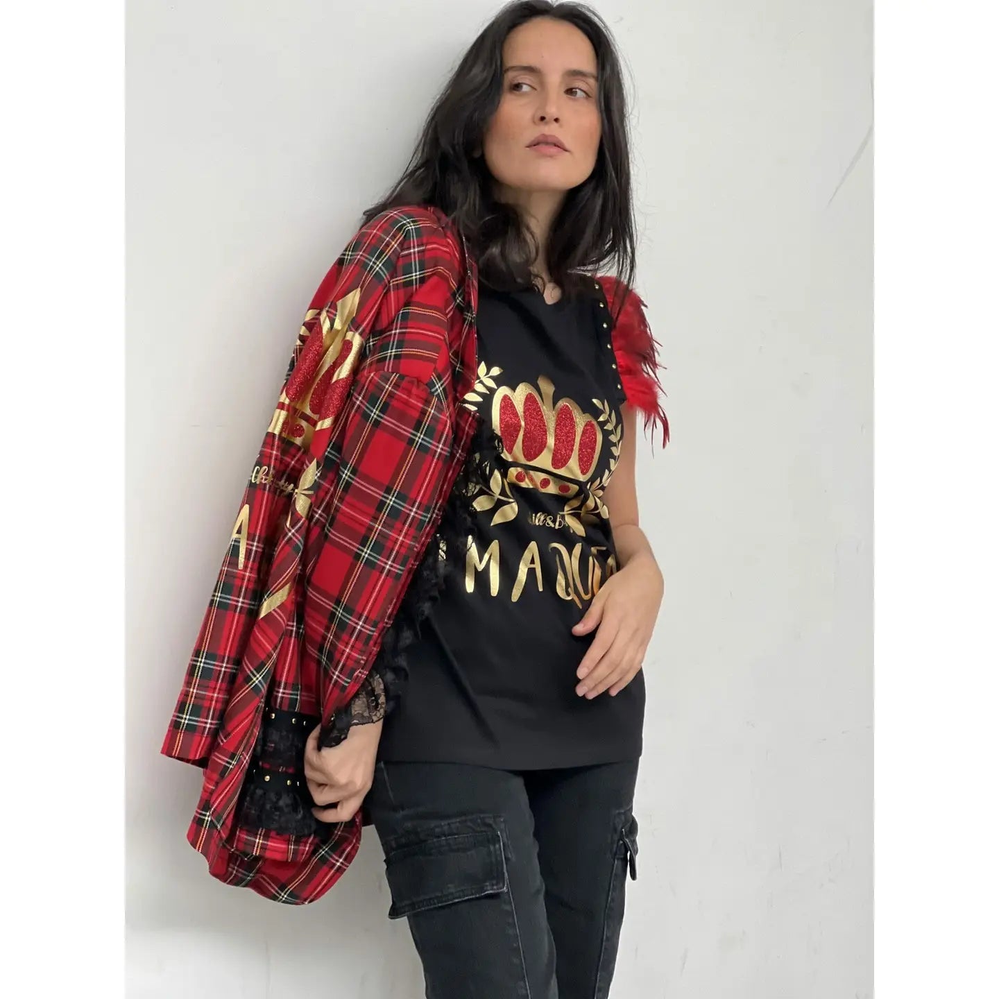 T-shirt « La Reine à Plumes » : Élégance et audace réunies - La boutique de Nannye