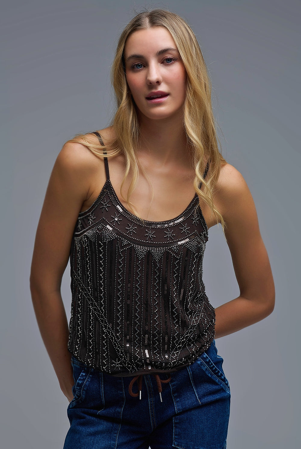 Q2 Top Cami brodé à paillettes vintage marron