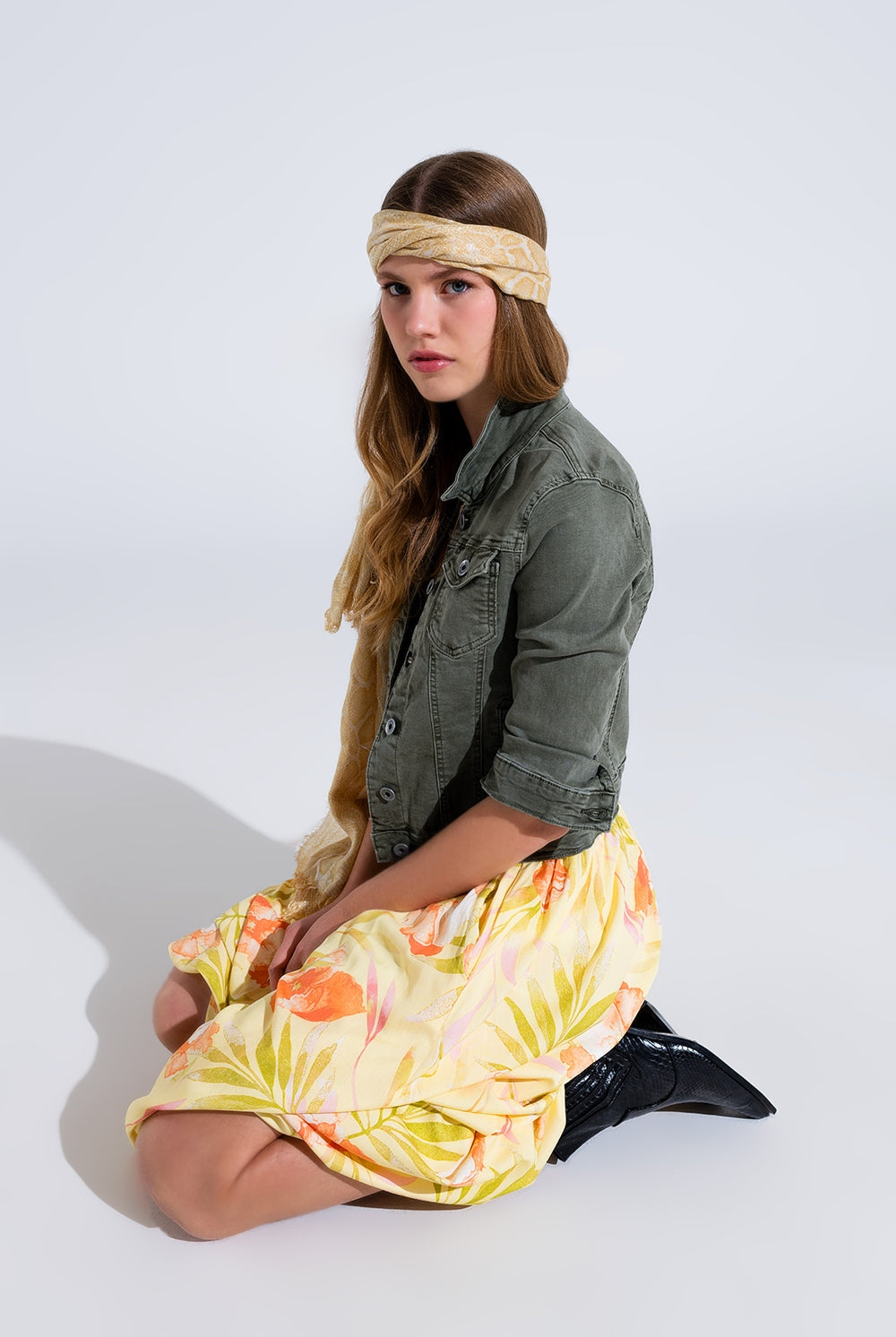 Q2 Veste camionneur ajustée en jean de couleur kaki