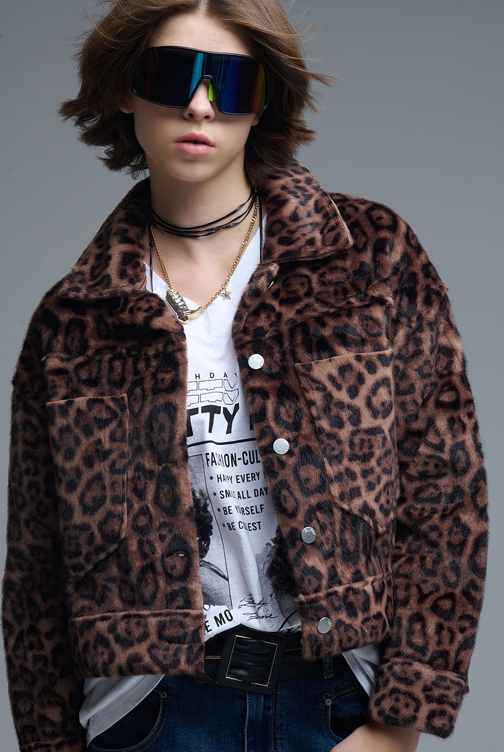 Q2 Veste courte boutonnée en faux duvet à imprimé léopard audacieux