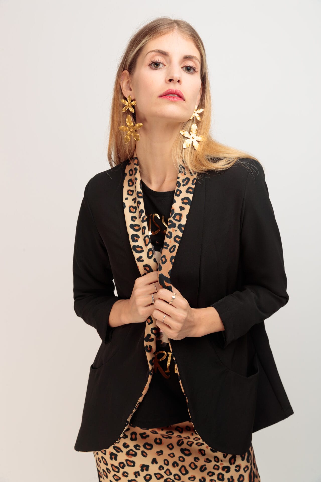 Blazer Smoking Leopard Skull – L’audace au service de l’élégance