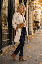 Sac banane en cuir avec oeillets dores et porte-monnaie assorti