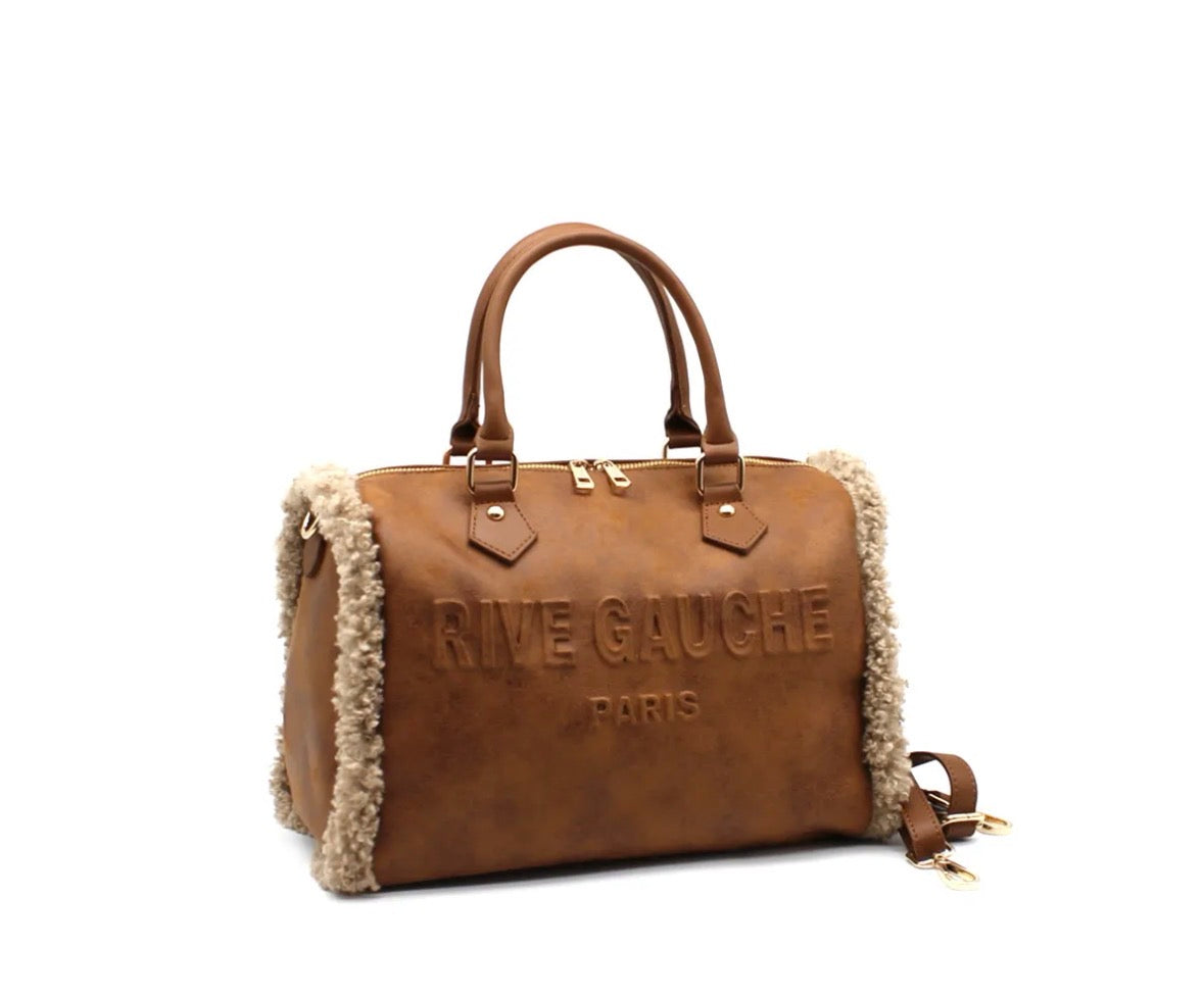 Sac bowling camel effet cuir avec finitions moumoute femme
