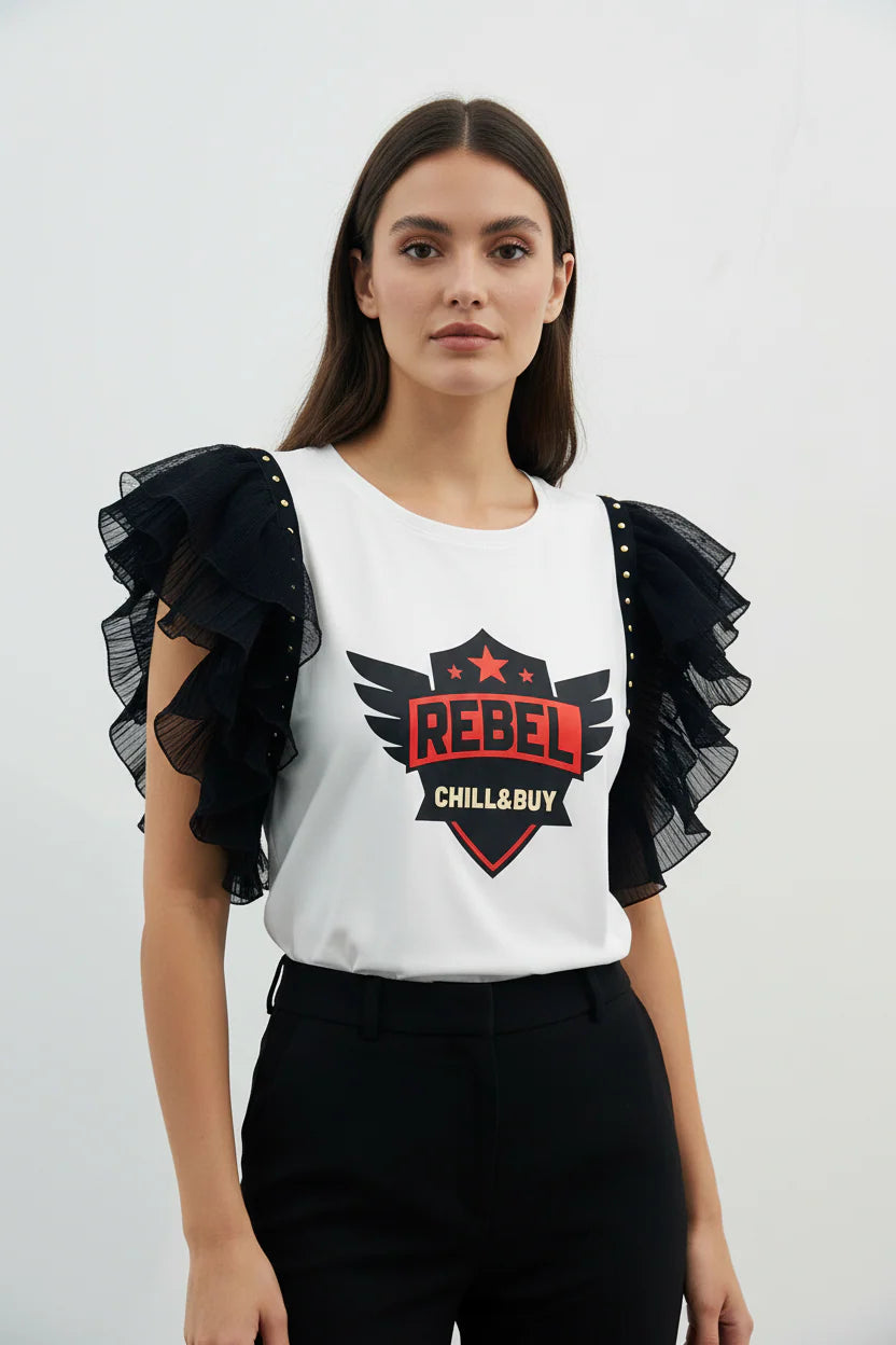 T shirt femme blanc avec volants tulle et motif rebel contraste1