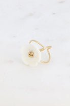 Bague Large Fleur Céline Bohm en Acier Inoxydable - Élégance et Raffinement - La boutique de Nannye