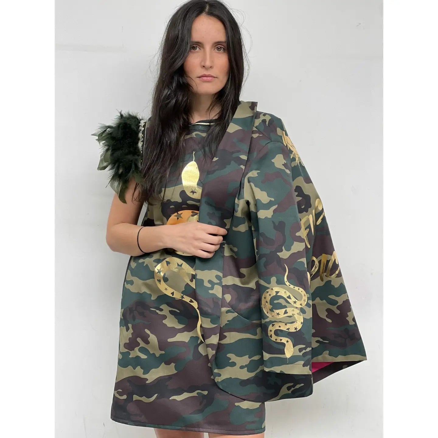 Blazer Camouflage avec Col Smoking : Élégance et Touche Rebelle - La boutique de Nannye