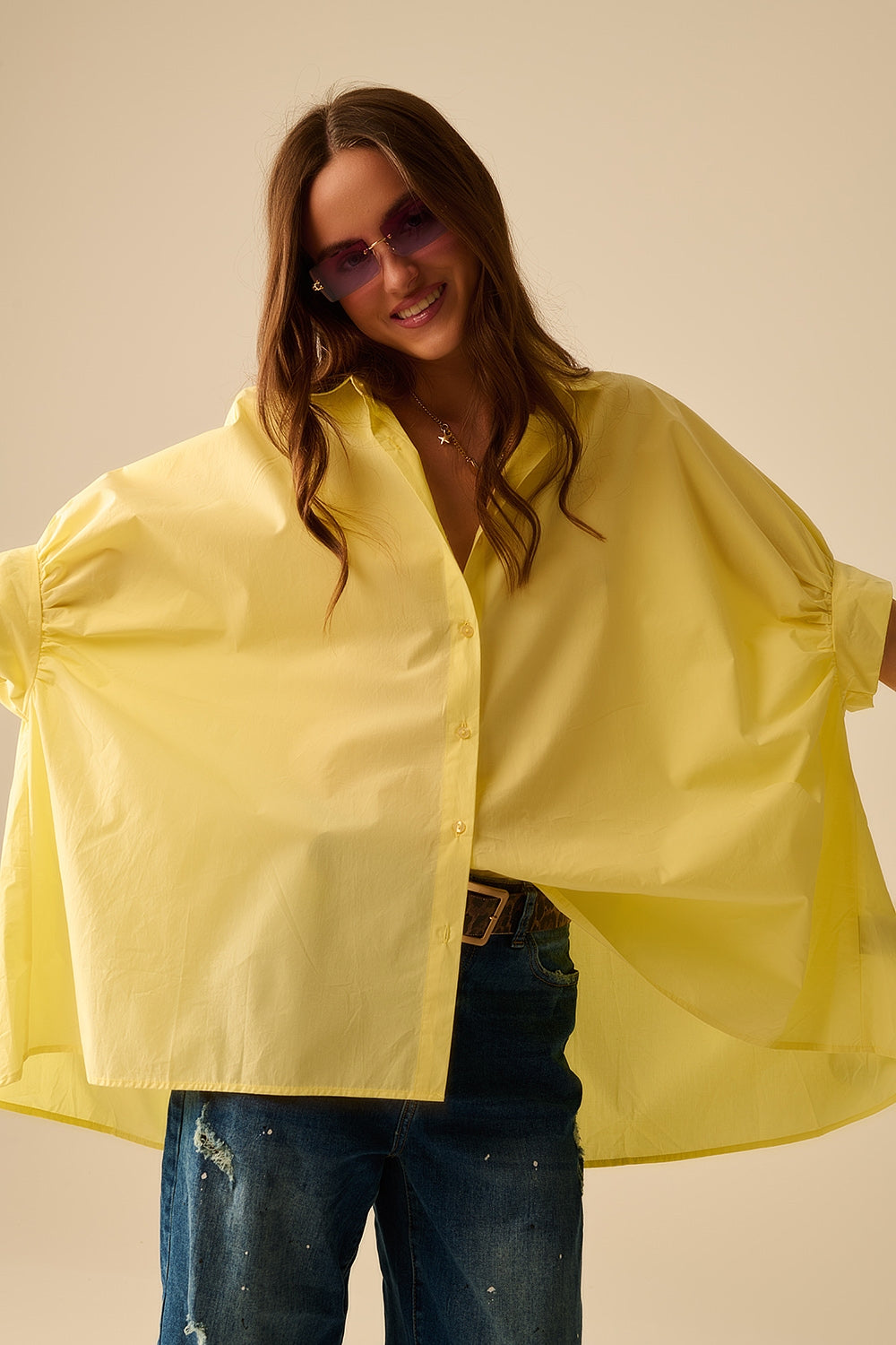 Q2 Blouse jaune oversized à manches courtes