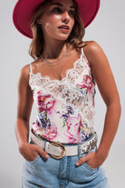 Q2 Caraco en satin avec bordures en dentelle à imprimé roses rose