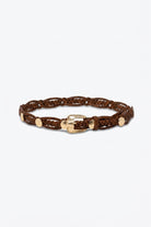 Q2 Ceinture marron en faux cuir tressé avec détail de boucle dorée