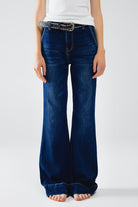 Q2 Jean évasé taille haute bleu foncé