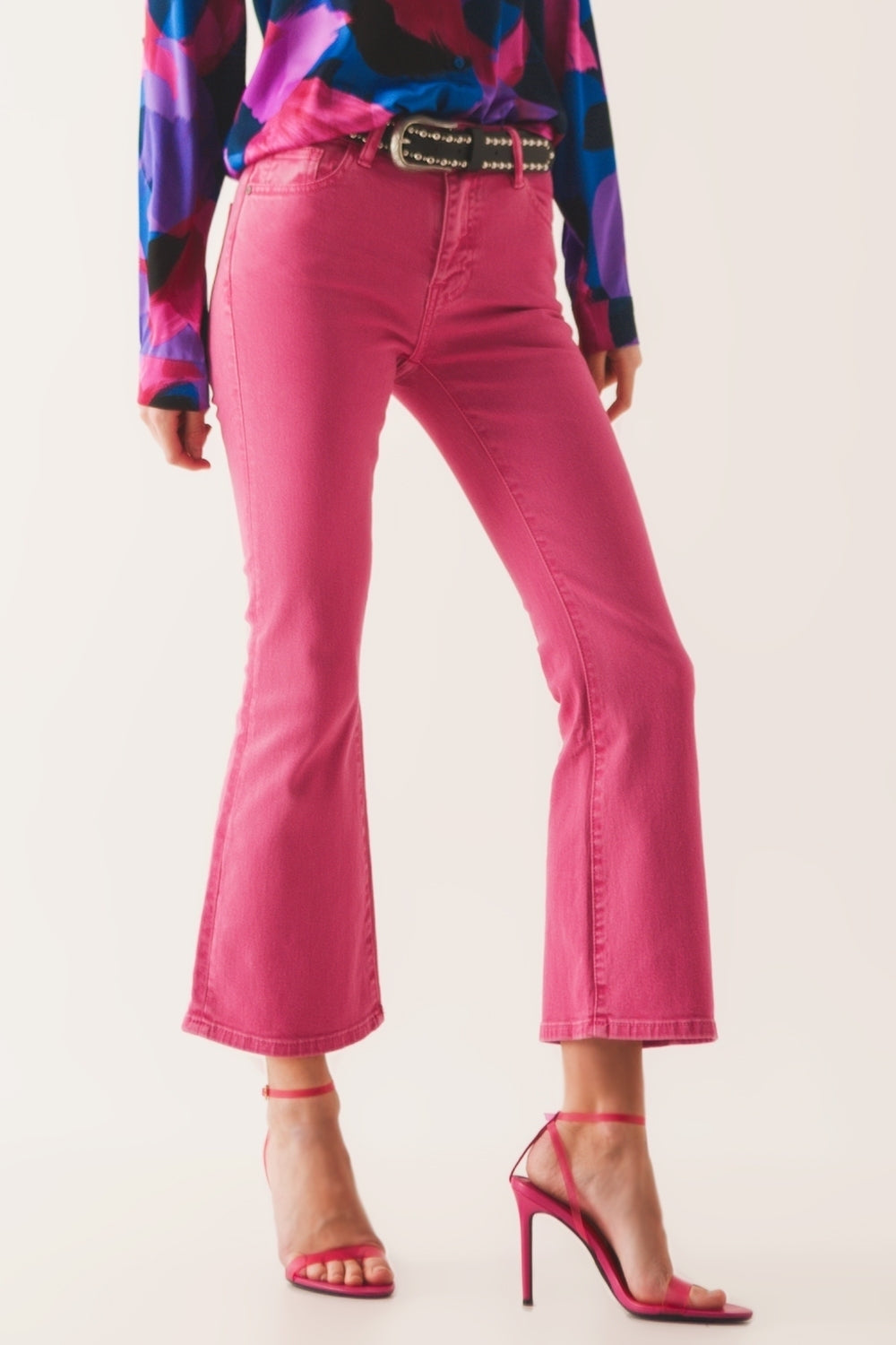 Q2 Jean flare taille haute en rose