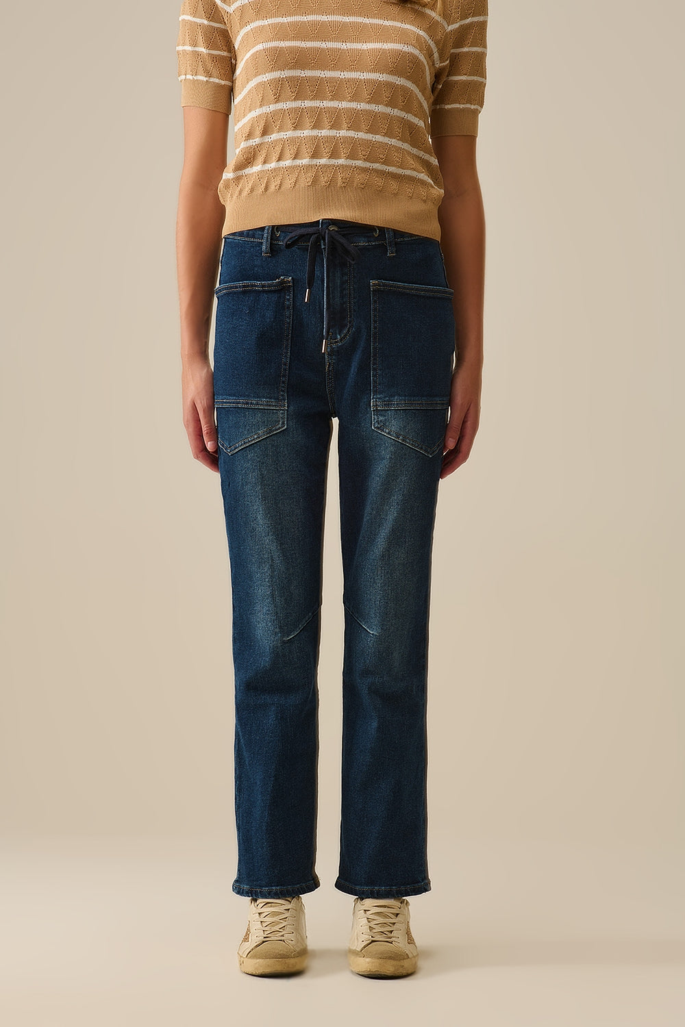 Q2 Jean large à taille ajustable en délavage foncé