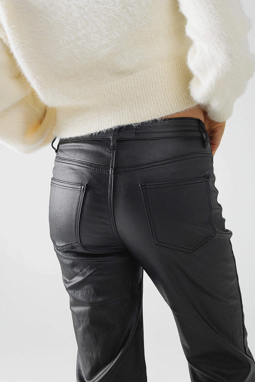 Pantalon en Similicuir Noir Élégant et Confortable 