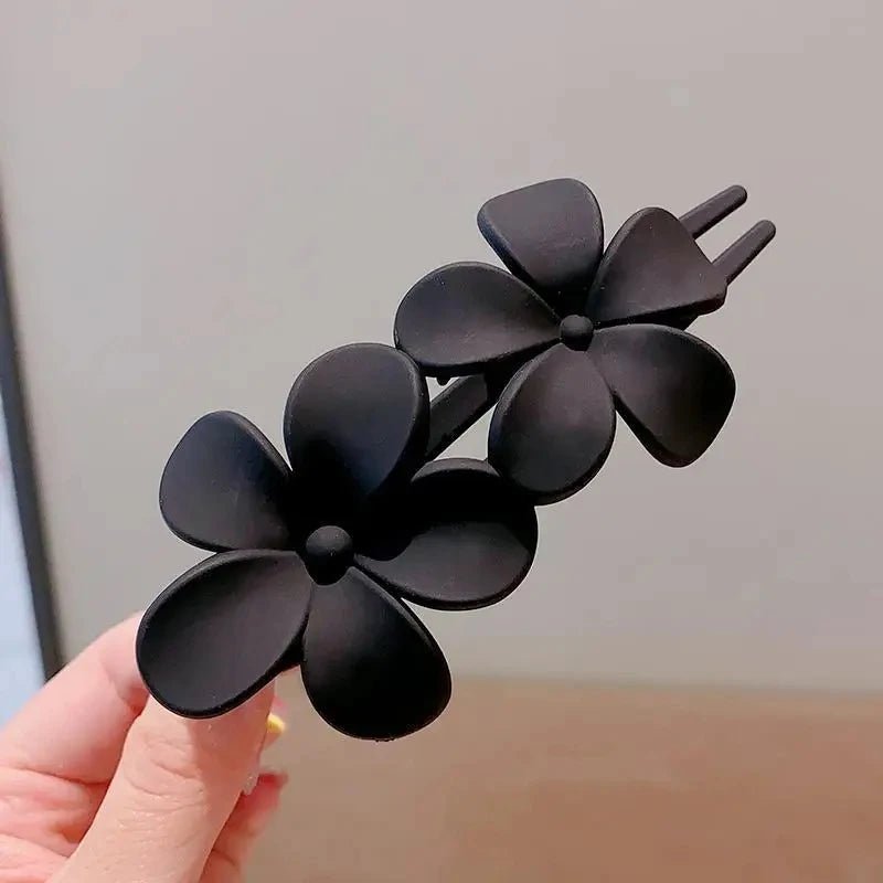Pince à Cheveux Double Fleurs Façon Peigne – Élégance et Praticité au Quotidien - La boutique de Nannye