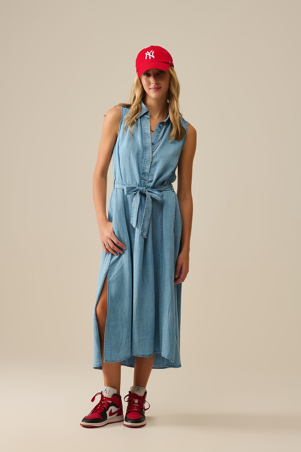 Q2 Robe chemise sans manches en tissu tencel en bleu