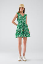 Q2 robe courte verte à imprimé fleuri boho avec détails en lurex