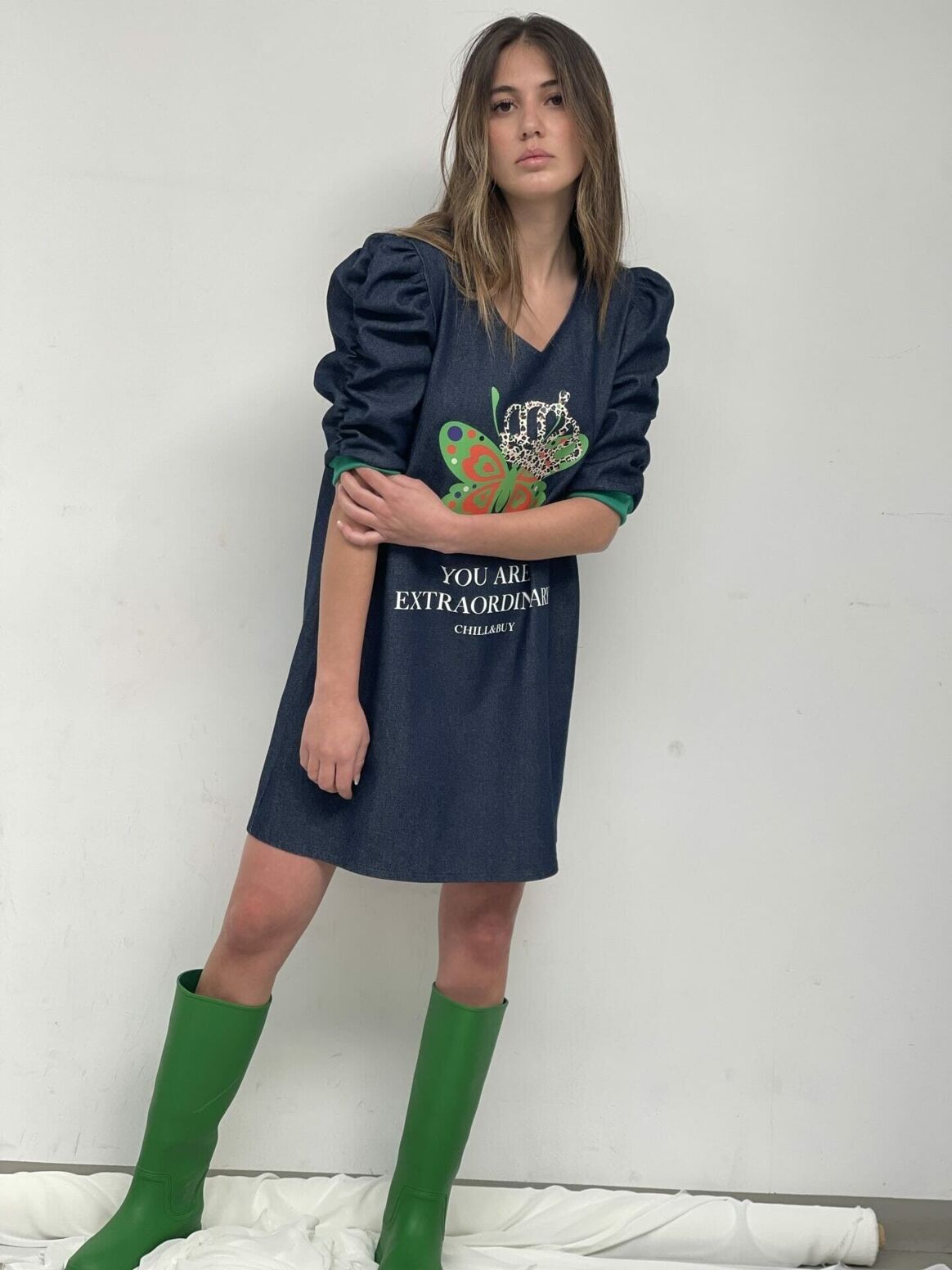 Robe en jean droite "You Are Extraordinary" – Élégance et originalité - La boutique de Nannye