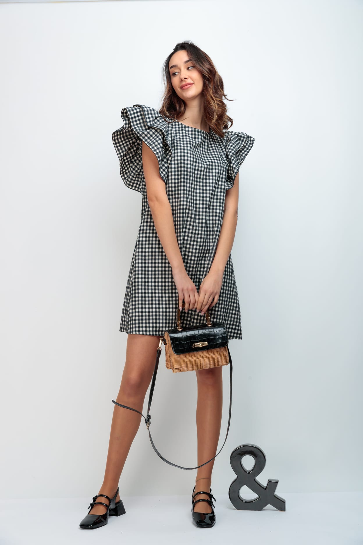 Robe Keira Vichy : Élégance intemporelle et modernité au quotidien - La boutique de Nannye