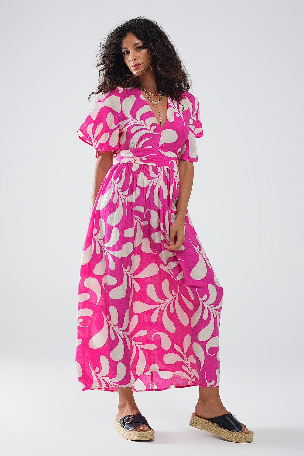 Q2 Robe longue à imprimé floral fuchsia avec dos ouvert