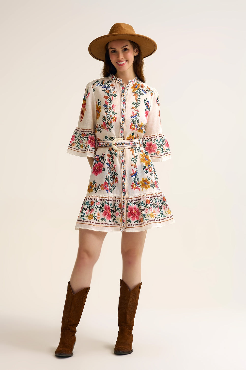 Q2 Robe Mini Boho Florale Imprimée en blanc