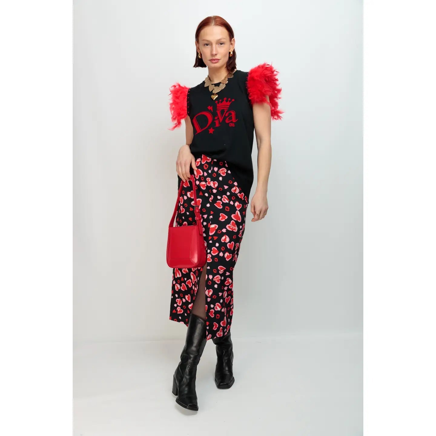 T-shirt Femme Plumes+Clous DIVA : Style audacieux et attitude assurée - La boutique de Nannye