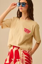 Q2 T-shirt TRIPLE HEAT beige à manches courtes et coupe décontractée