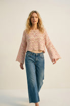 Q2 Top en Crochet Beige Rose à Motif Géométrique et Manches Larges