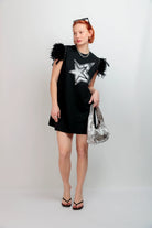 Robe Courte Noire Etoile Argent et Plumes